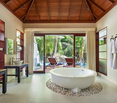 Фото Hilton Seychelles Labriz Resort  21