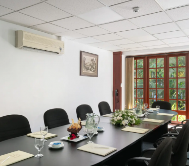 Фото Mahaweli Reach Hotel (Шри Ланка, Канди) 15