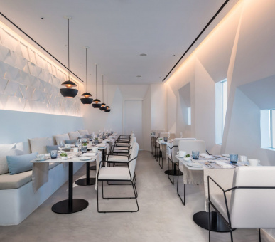 Фото Grace Hotel, Auberge Resorts Collection 14