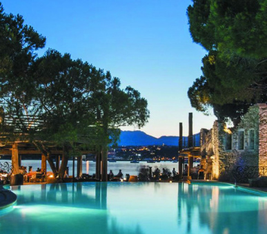 Grand Hotel De Cala Rossa & Spa Nucca
