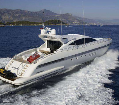 Яхта L Esperance