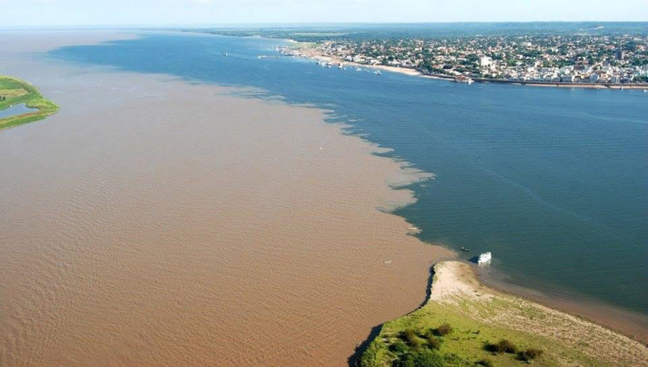 Удивительные снимки мест, где встречаются два течения